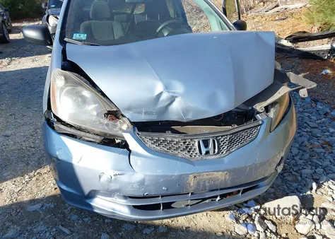 2011 Honda Fit z USA, uszkodzony, nr VIN JHMGE8H37BC023871